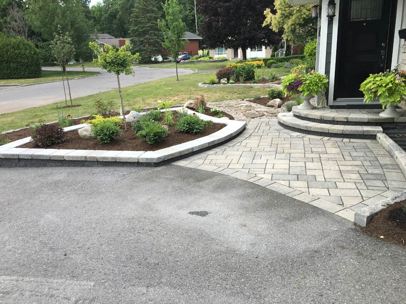 house front yard walkway