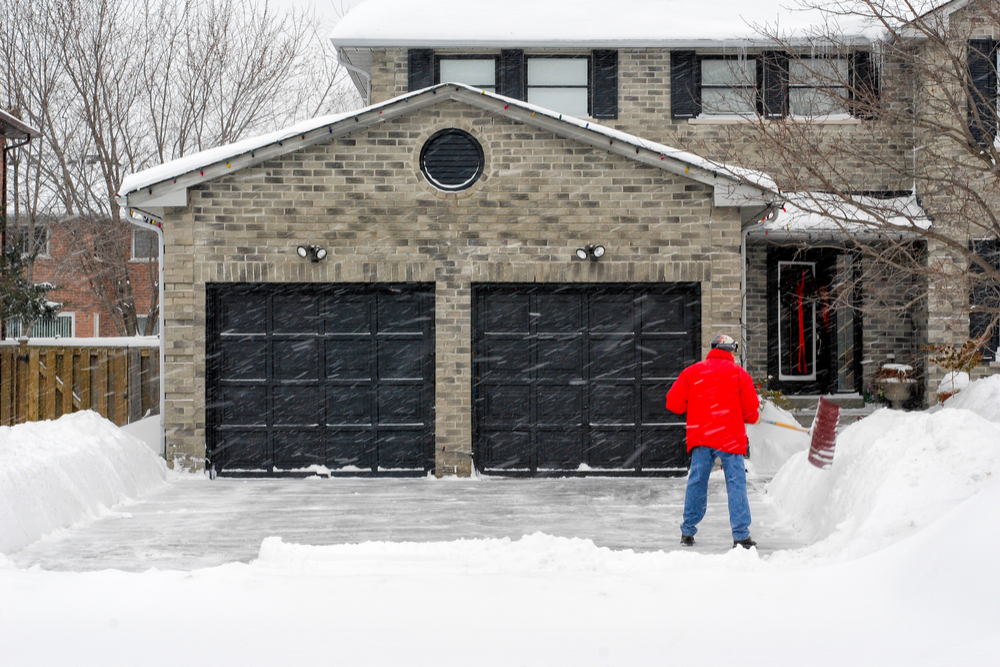 4 Effects Winter Weather has on Your Interlock and Paving Grow Green